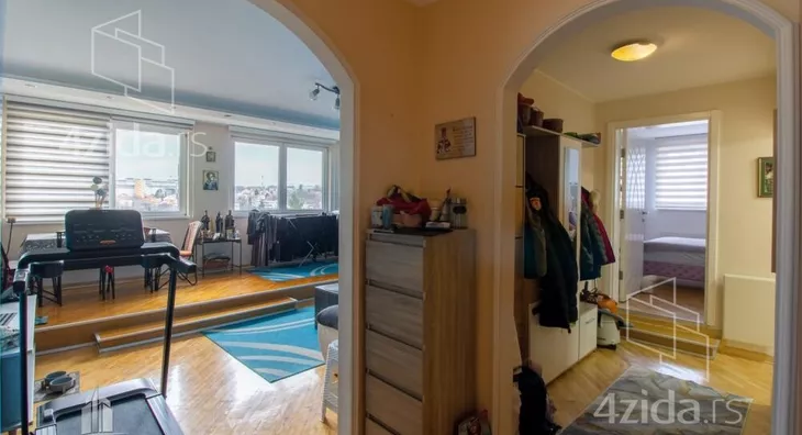 Četvorosoban stan | 4zida