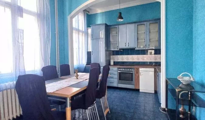 Četvoroiposoban stan | 4zida