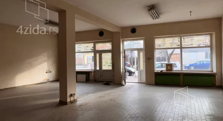Poslovni prostor | 4zida
