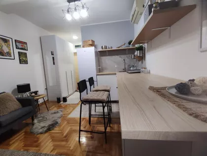 Adamovićevo Naselje | 4zida.rs