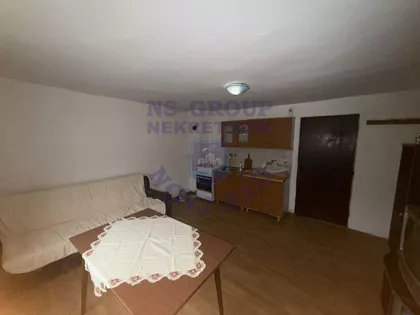 Okolne lokacije | 4zida.rs