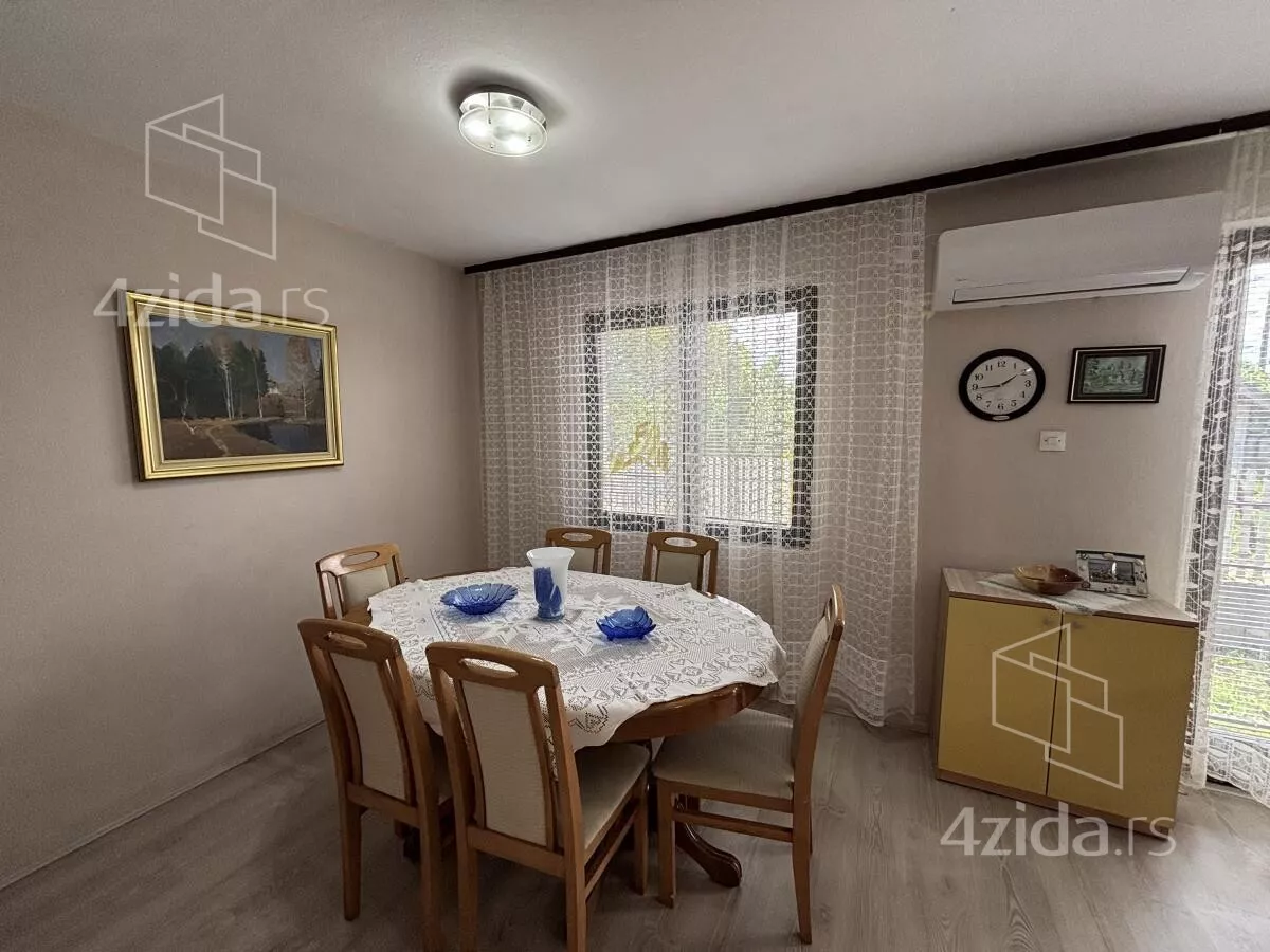 Kuća | 4zida
