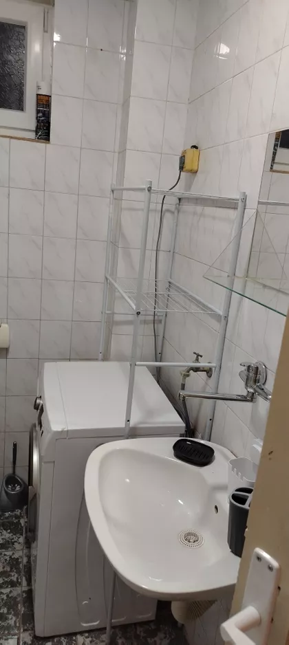 Laze Simića 61 | 4zida.rs