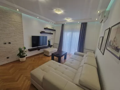 Nikole Đurkovića 34 | 4zida.rs