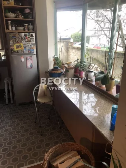 Pavla Bakića | 4zida.rs