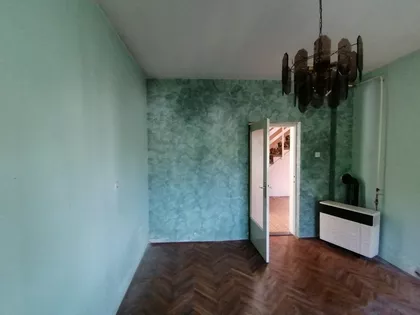 Mali Radanovac | 4zida.rs