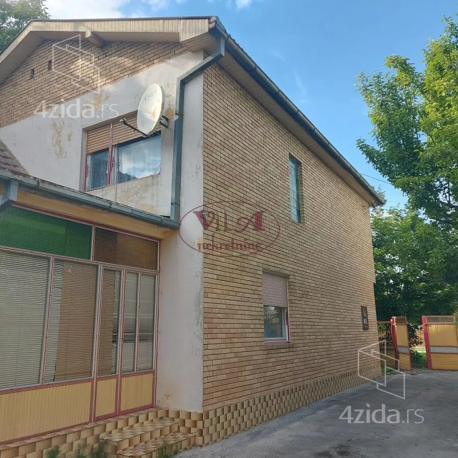 Kuća | 4zida