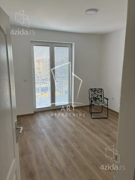 Kancelarija | 4zida