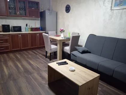 Trg Đačkog Bataljona 15B | 4zida.rs