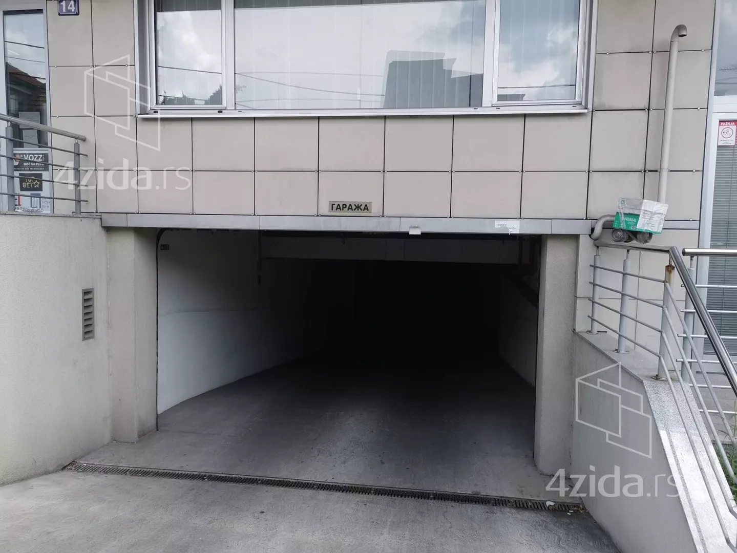 Parking | 4zida