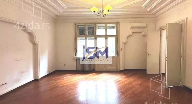 Šestosoban stan | 4zida