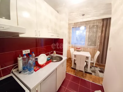 Marine Veličković | 4zida.rs