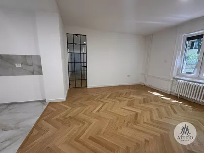 Stari Grad | 4zida.rs