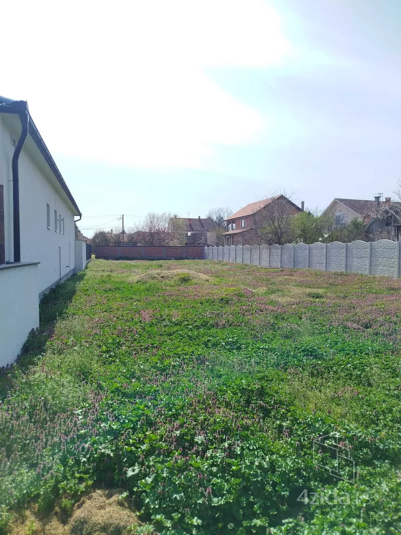 Građevinsko zemljište | 4zida