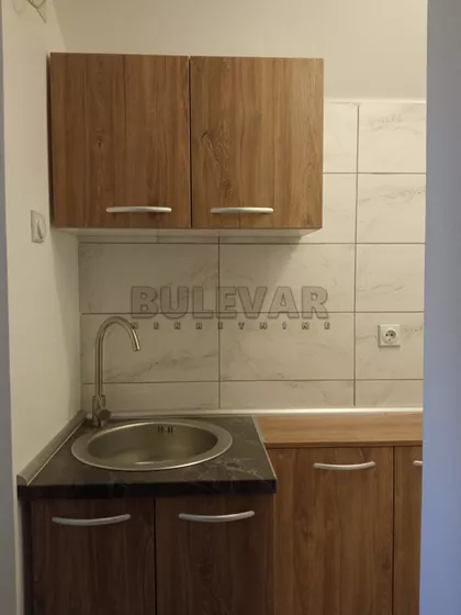Sretena Stefanovića | 4zida.rs