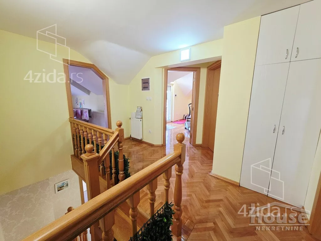 Kuća | 4zida