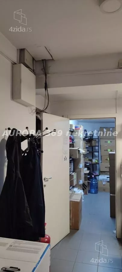 Poslovni prostor | 4zida