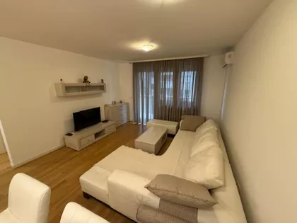 Uroša Martinovića | 4zida.rs