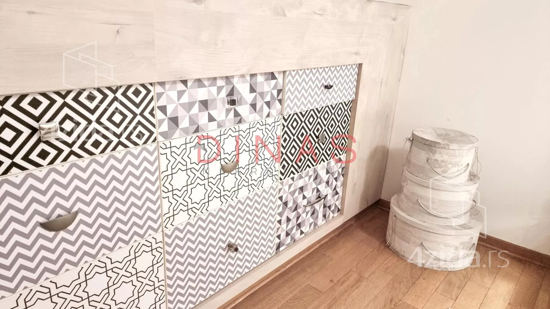 Petosoban stan | 4zida