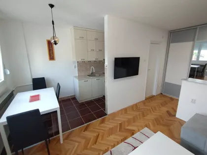 Gradska Bolnica | 4zida.rs
