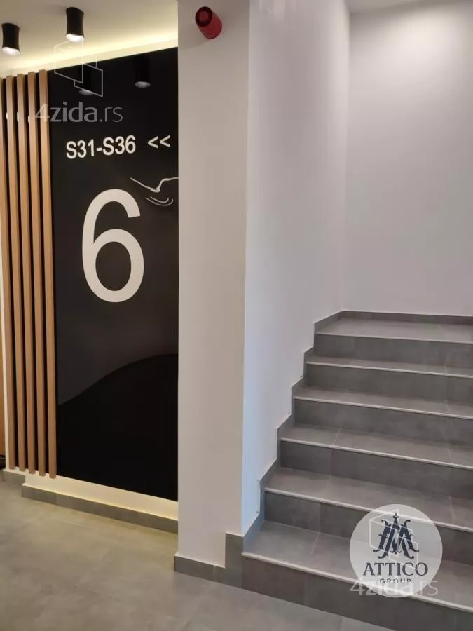 Poslovni prostor | 4zida