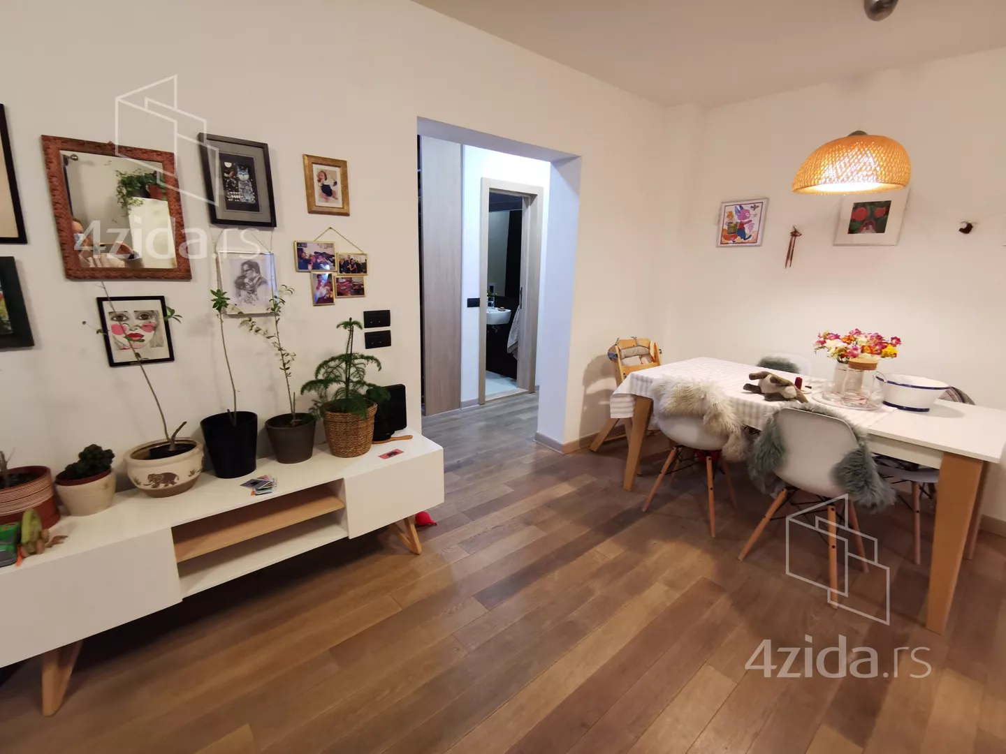 Četvorosoban stan | 4zida
