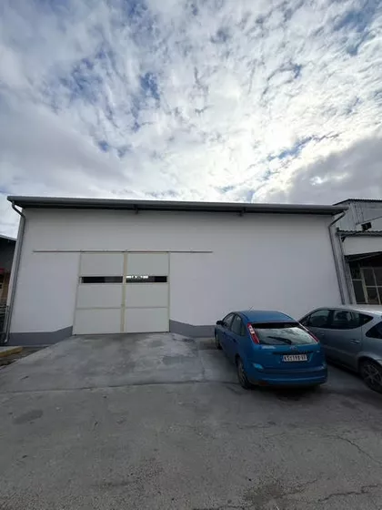 Jasički Put 62a | 4zida.rs