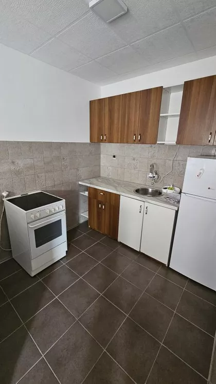 Pantelej | 4zida.rs