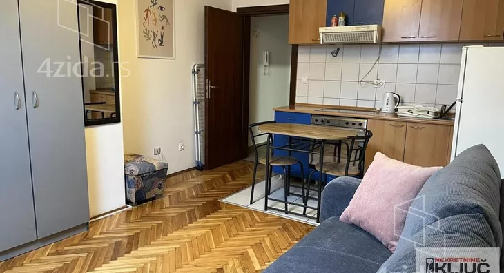Garsonjera | 4zida