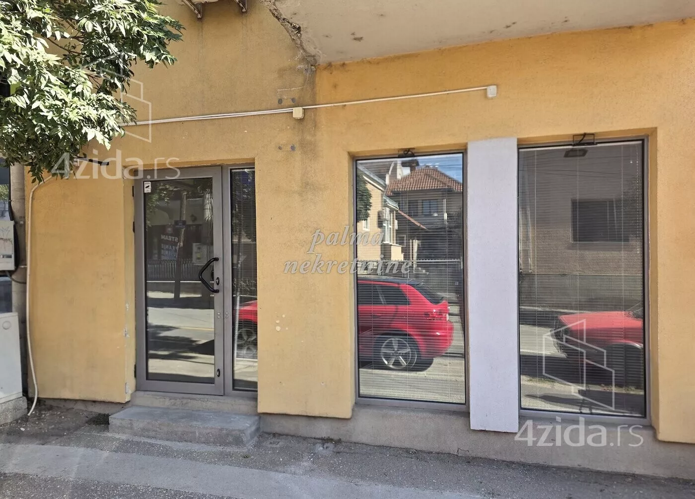 Poslovni prostor | 4zida