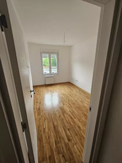 Kraljice Jelene | 4zida.rs