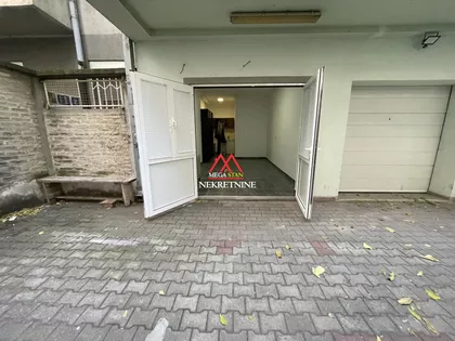 Trg Komenskog | 4zida.rs