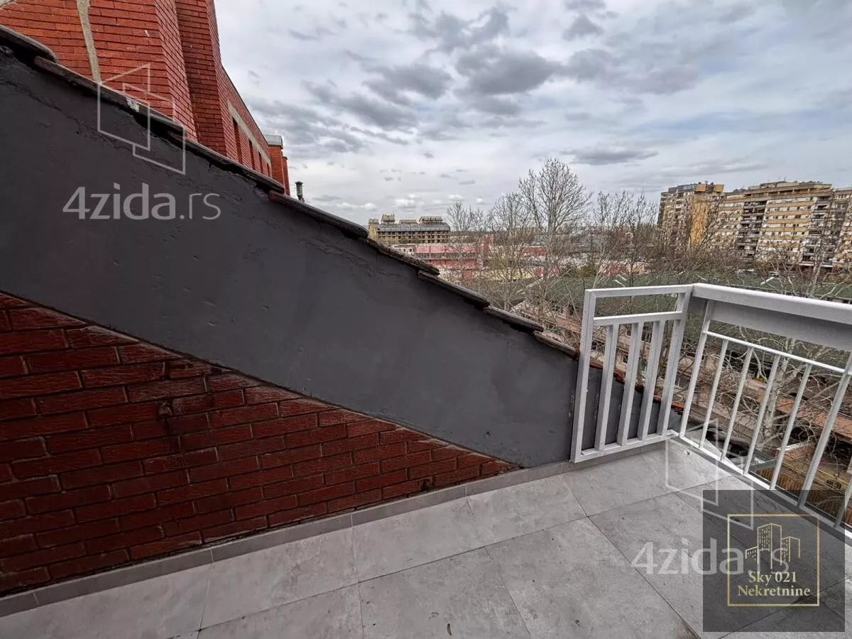 Dvoiposoban stan | 4zida