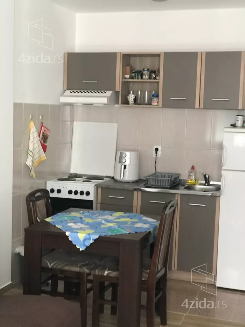 Garsonjera | 4zida