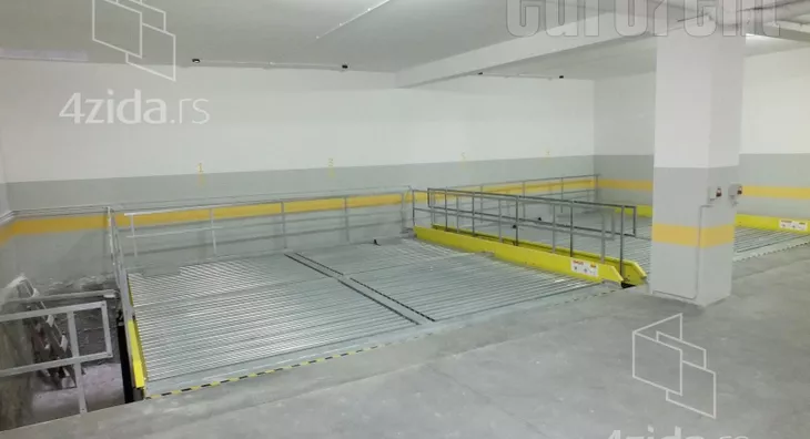 Troiposoban stan | 4zida