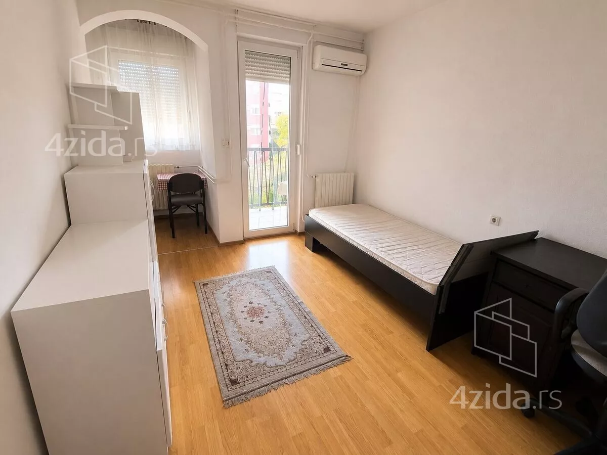 Garsonjera | 4zida