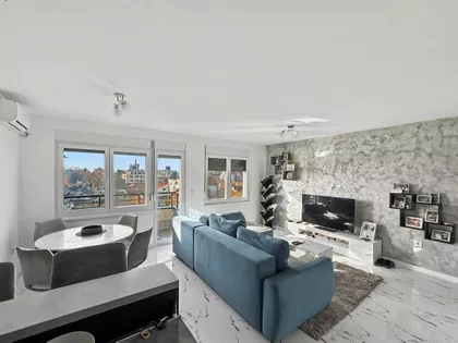 Donji Grad | 4zida.rs