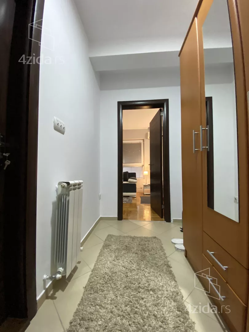 Garsonjera | 4zida