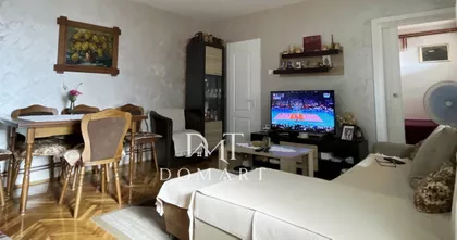 Laćarak | 4zida.rs