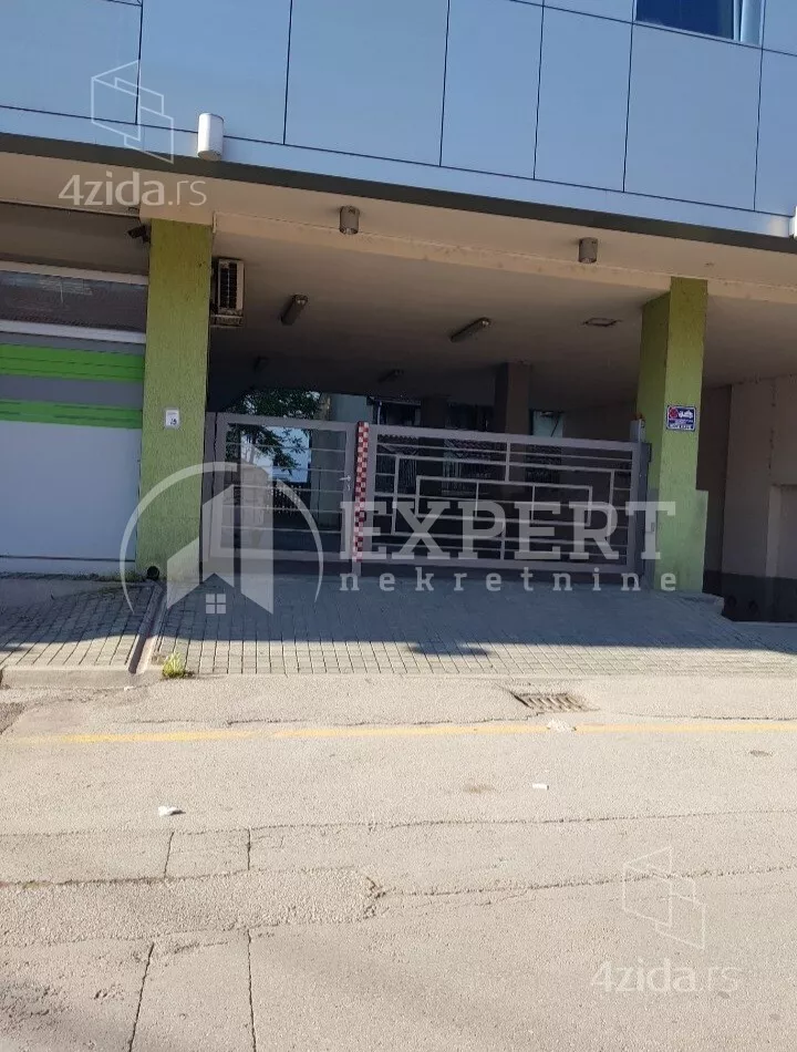 Garaža | 4zida