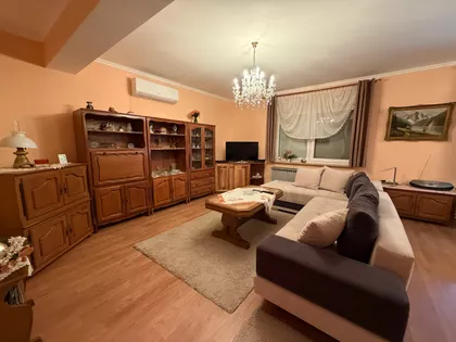 Radanovac | 4zida.rs