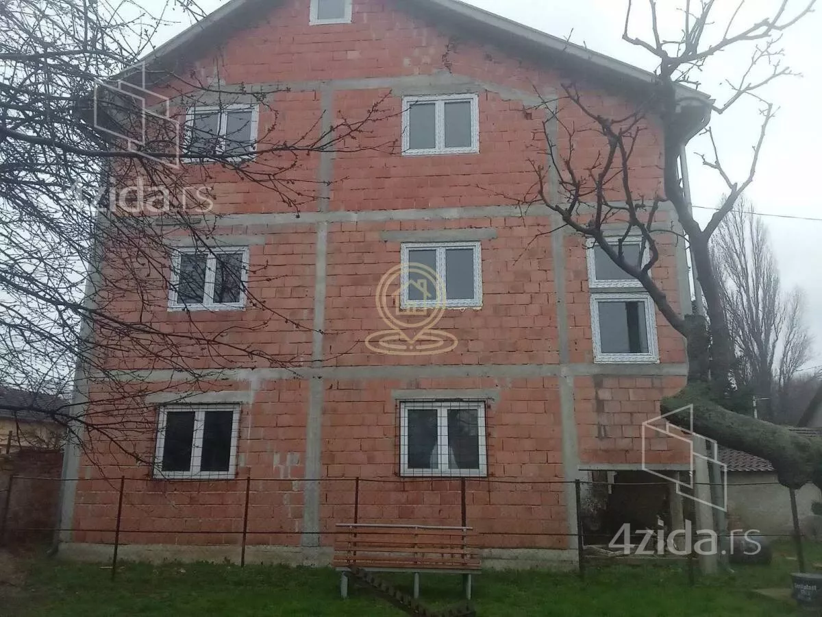 Kuća | 4zida