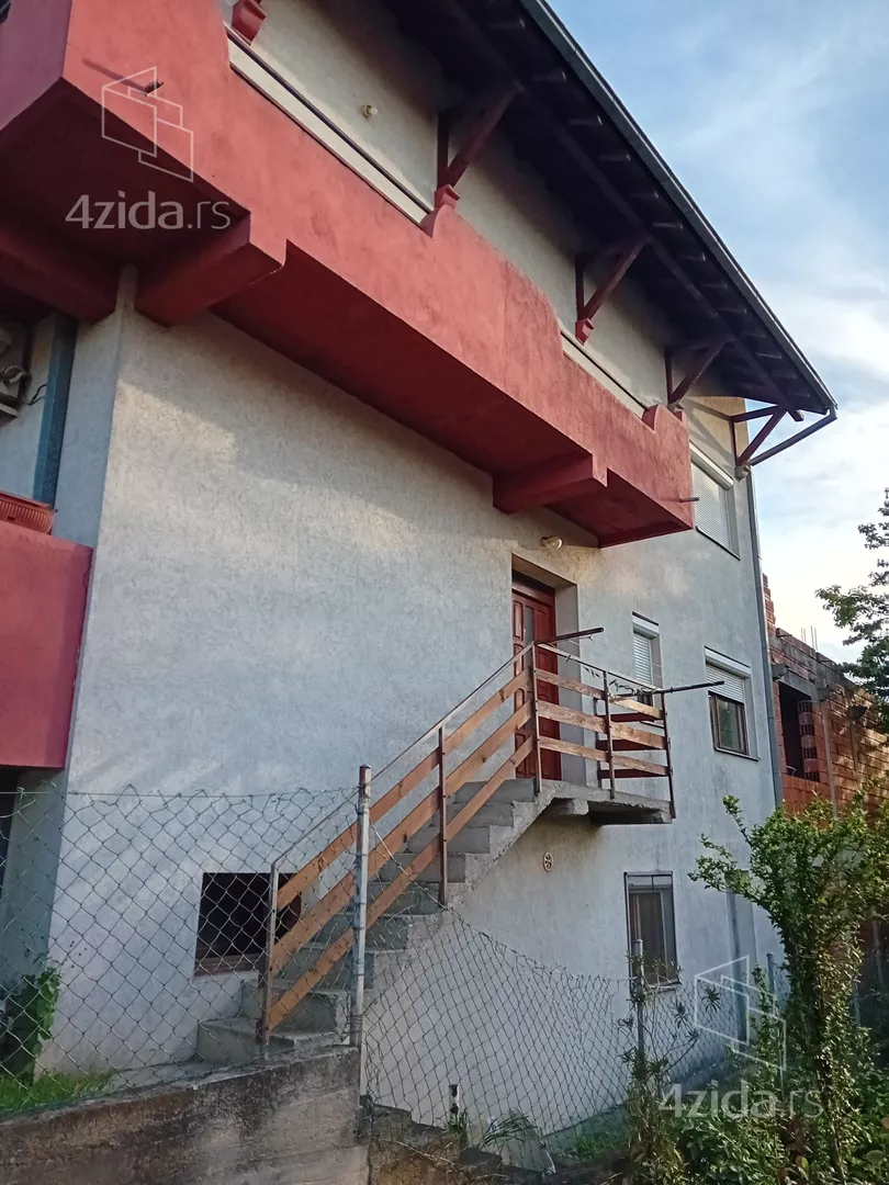 4-etažna kuća | 4zida