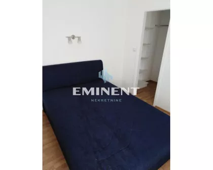 Trg Nikole Pašića | 4zida.rs