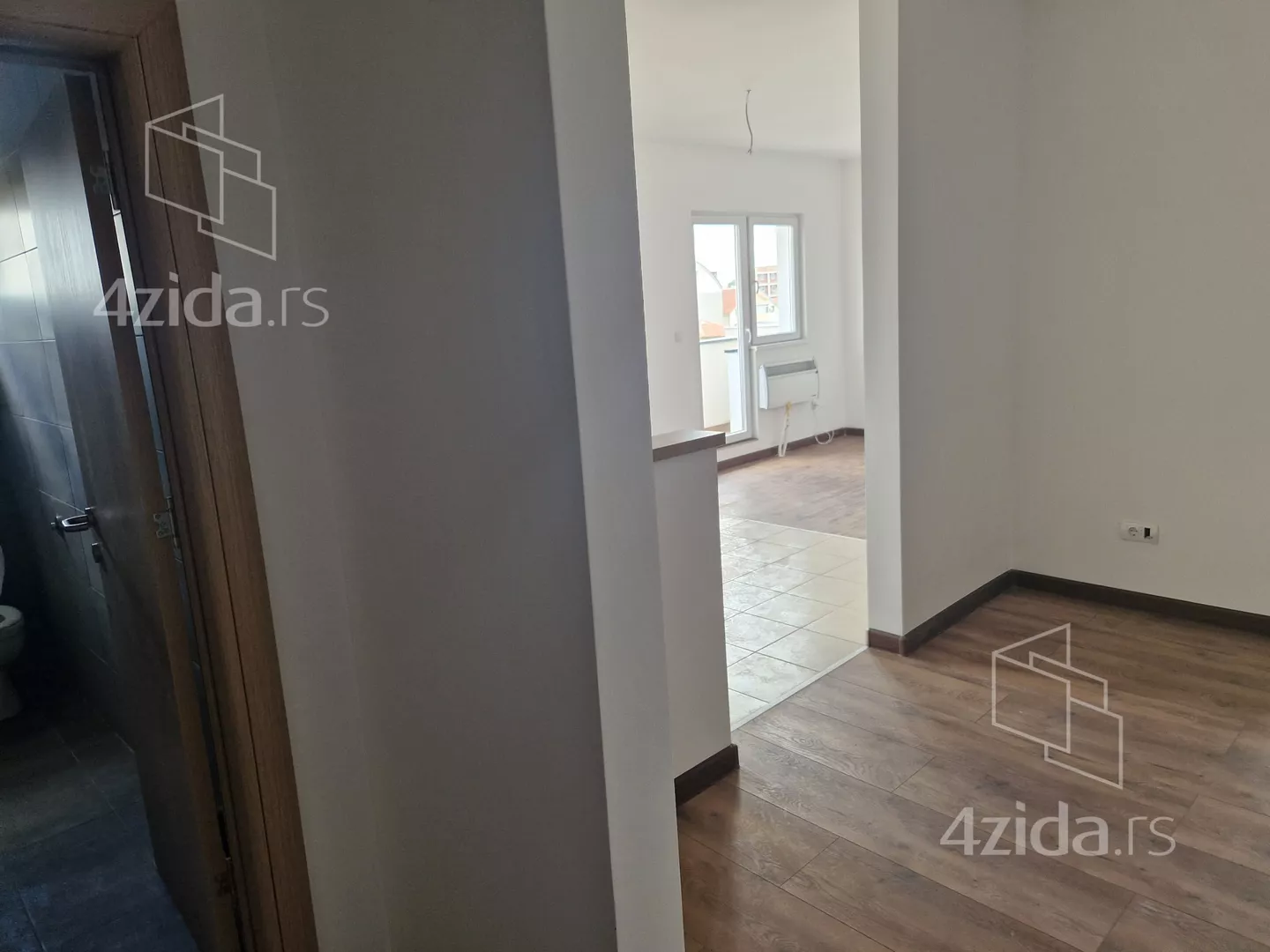 Dvoiposoban stan | 4zida
