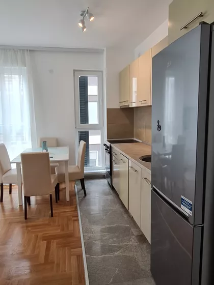 Ljubljanska 10 | 4zida.rs