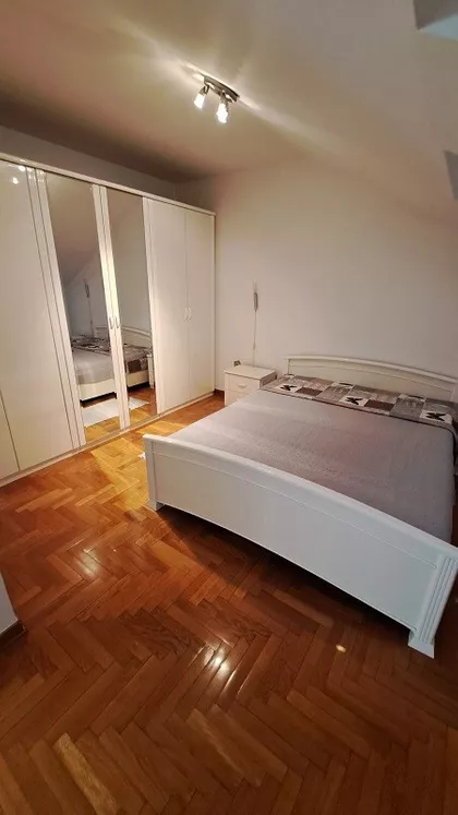 Dubljanska Hram | 4zida.rs