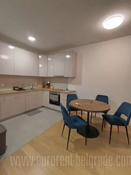 NEW MINEL | 4zida.rs