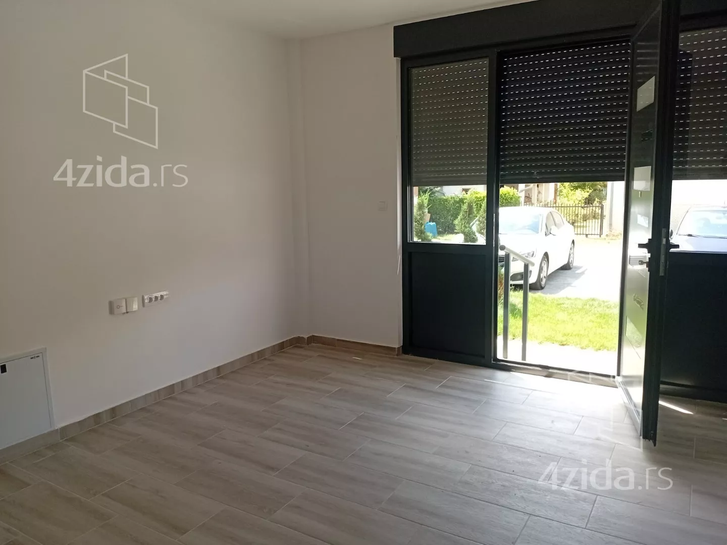Garsonjera | 4zida