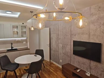 Nikole Uzunovića | 4zida.rs